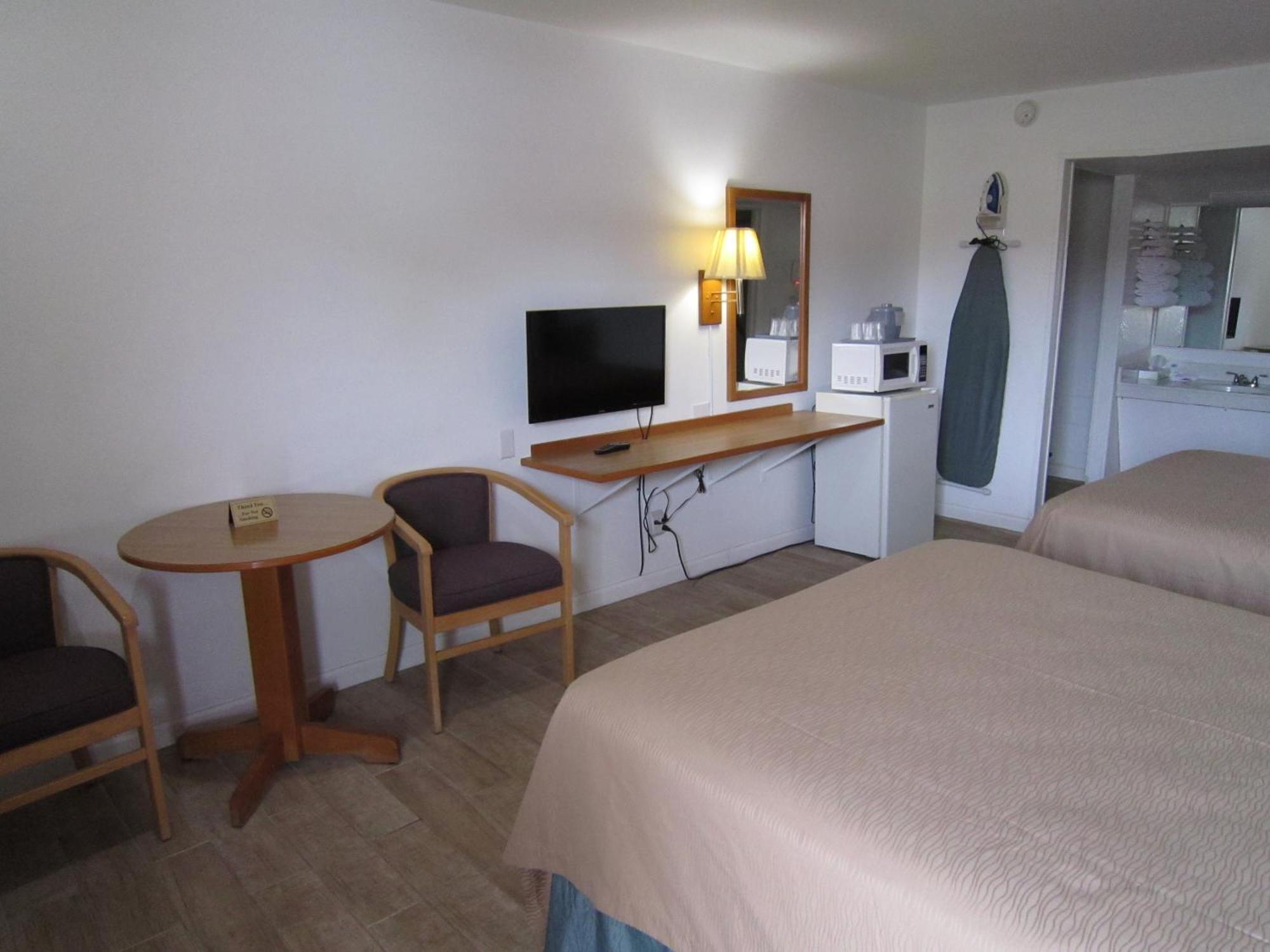 Cassville Budget Inn Экстерьер фото