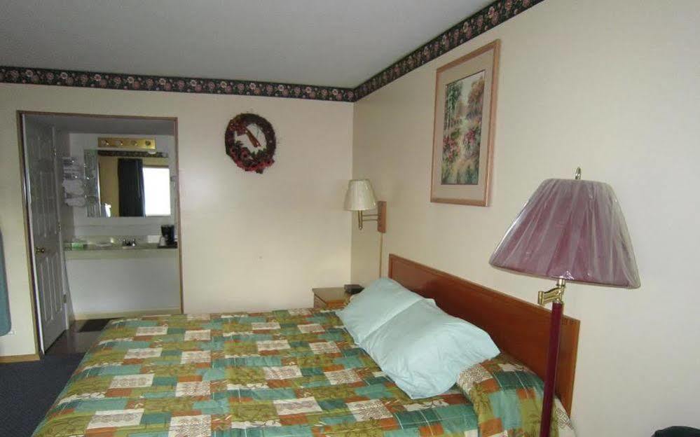 Cassville Budget Inn Экстерьер фото